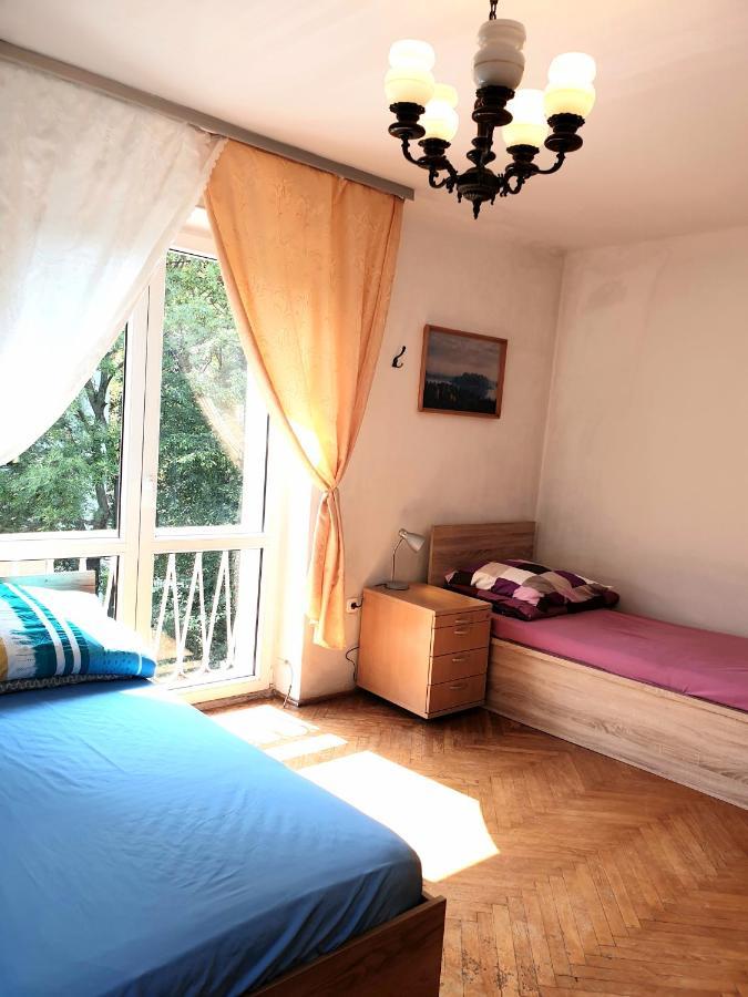 Rooms By Kino Femina Варшава Екстериор снимка