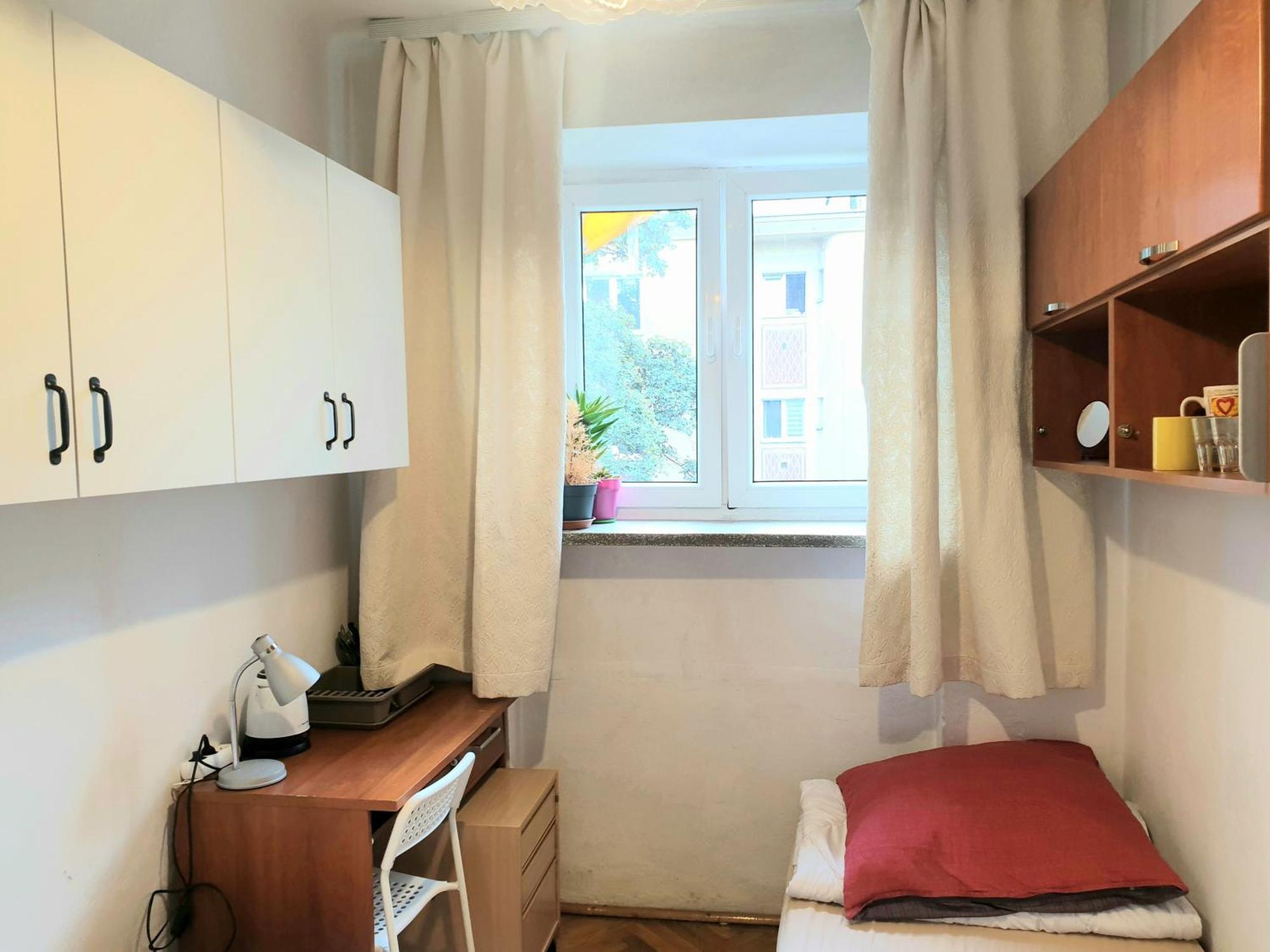 Rooms By Kino Femina Варшава Екстериор снимка